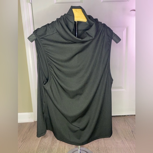 SHEIN Tops - SHEIN Curve ribbed mock neck tank top